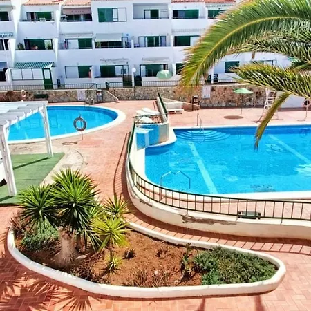 Elmarinero En Alondras Park * Costa Del Silencio