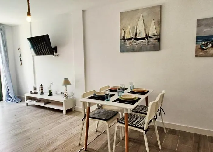 Elmarinero En Alondras Park Apartment